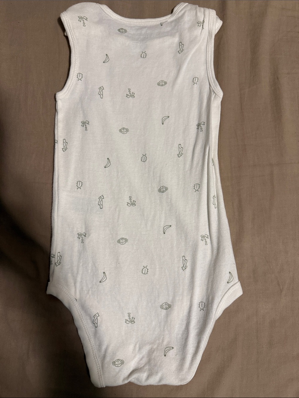 NWOT Carter's White Sleeveless One-Piece Bodysuit with Light Green Micro Prints - Picture 2 of 3